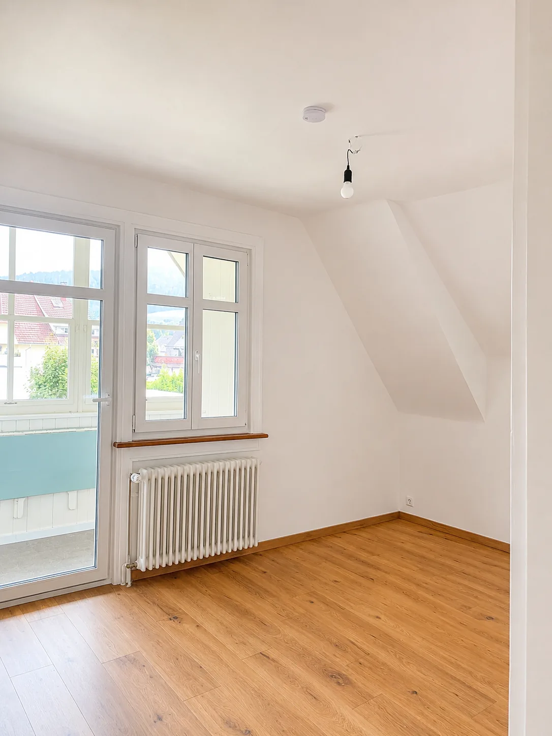 Schlafzimmer 1